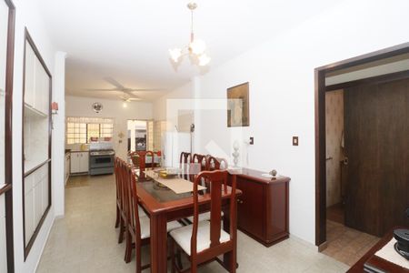 Casa à venda com 420m², 4 quartos e 6 vagasCopa