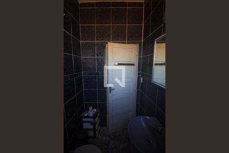 Apartamento para alugar com 65m², 2 quartos e sem vagaBanheiro