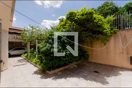 Jardim de casa à venda com 3 quartos, 102m² em Vila Granada, São Paulo