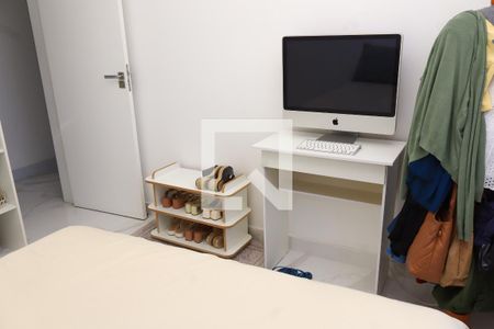 Quarto 1 de apartamento para alugar com 3 quartos, 79m² em Pernambués, Salvador