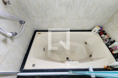 Casa à venda com 207m², 3 quartos e 2 vagasBanheiro da Suíte 1