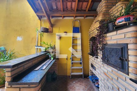 Casa à venda com 207m², 3 quartos e 2 vagasChurrasqueira