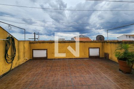 Casa à venda com 207m², 3 quartos e 2 vagasQuintal