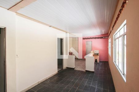 Sala de apartamento para alugar com 2 quartos, 80m² em Vila Emil, Mesquita