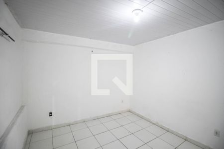 Quarto  de apartamento para alugar com 2 quartos, 80m² em Vila Emil, Mesquita