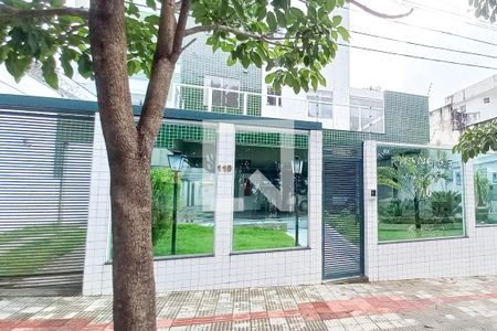 Apartamento à venda com 143m², 2 quartos e 2 vagasFachada