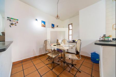 Casa à venda com 200m², 3 quartos e 2 vagasCopa