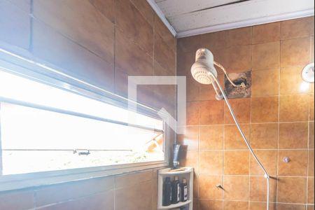 Casa à venda com 200m², 3 quartos e 2 vagasChuveiro 