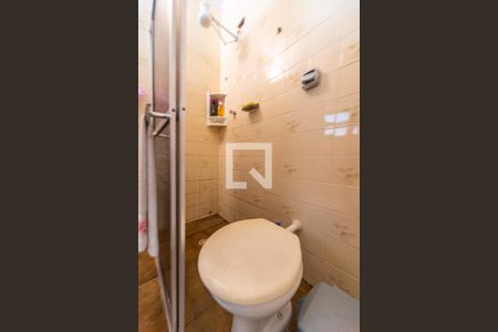 Casa à venda com 200m², 3 quartos e 2 vagasBanheiro do Quarto 1