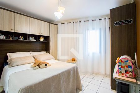 Quarto 2 de apartamento à venda com 2 quartos, 70m² em Vila Linda, Santo André