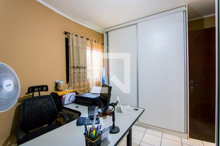Quarto 1 de apartamento à venda com 2 quartos, 70m² em Vila Linda, Santo André