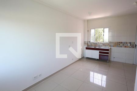 Sala/Cozinha de apartamento para alugar com 2 quartos, 44m² em Vila Uniao (zona Leste), São Paulo