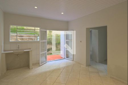 Casa à venda com 260m², 6 quartos e 2 vagasSala/Cozinha - edícula 1 (piso inferior)