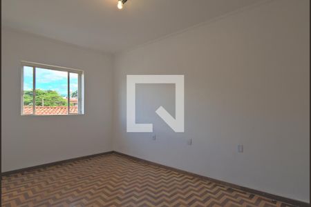 Casa à venda com 260m², 6 quartos e 2 vagasSuíte -  Piso superior