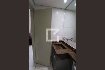 Banheiro de apartamento para alugar com 1 quarto, 40m² em Barra Funda, São Paulo