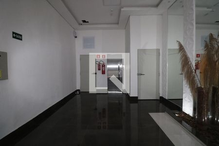 Apartamento para alugar com 40m², 1 quarto e sem vagaElevadores