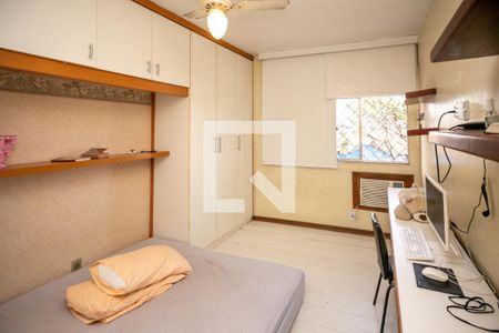 Apartamento à venda com 100m², 3 quartos e 2 vagas Apartamento à venda com 100m², 3 quartos e 2 vagasQuarto 3