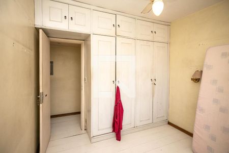 Apartamento à venda com 100m², 3 quartos e 2 vagas Apartamento à venda com 100m², 3 quartos e 2 vagasQuarto 2