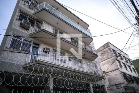 Apartamento à venda com 100m², 3 quartos e 2 vagas Apartamento à venda com 100m², 3 quartos e 2 vagasFachada