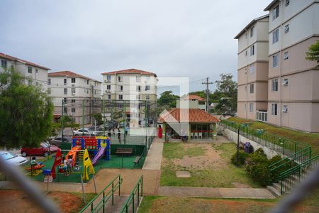 Sala - Vista de apartamento à venda com 2 quartos, 43m² em Rubem Berta, Porto Alegre
