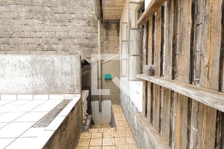 Casa para alugar com 102m², 2 quartos e 1 vagaÁrea de Serviço