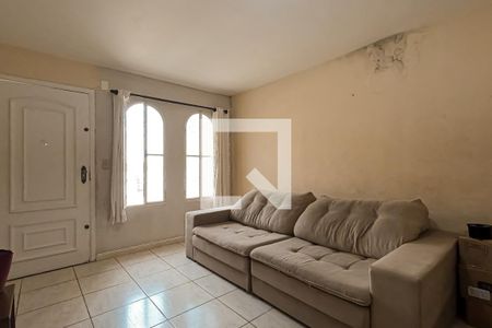 Sala de casa para alugar com 2 quartos, 102m² em Vila Endres, Guarulhos