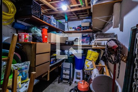 Casa à venda com 146m², 2 quartos e 3 vagasQuarto de Serviço