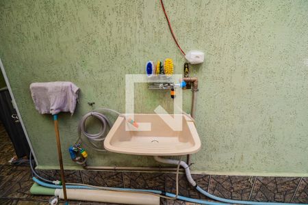 Casa à venda com 146m², 2 quartos e 3 vagasDetalhe da area de serviço