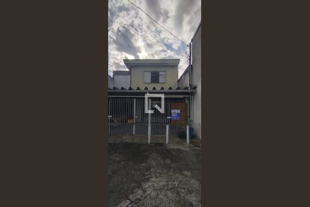 Casa à venda com 146m², 2 quartos e 3 vagasFachada