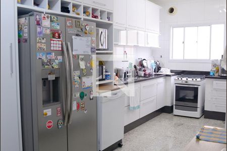 Apartamento para alugar com 121m², 3 quartos e 3 vagasCozinha