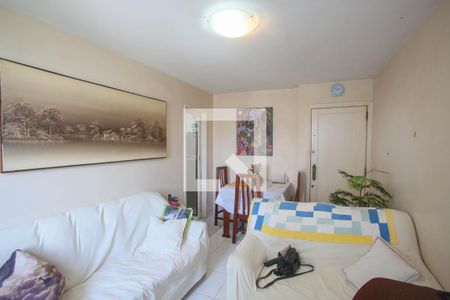 Sala de apartamento para alugar com 1 quarto, 50m² em Taquara, Rio de Janeiro