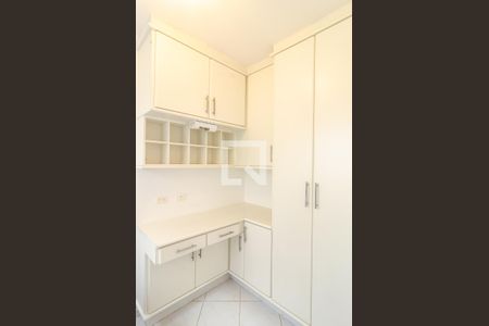 Apartamento à venda com 94m², 3 quartos e 2 vagasQuarto de Serviço