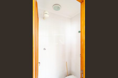 Apartamento à venda com 94m², 3 quartos e 2 vagasBanheiro de Serviço