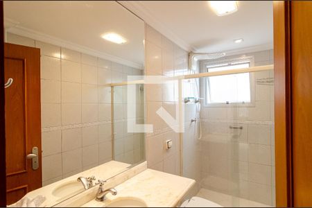 Apartamento à venda com 94m², 3 quartos e 2 vagasBanheiro social