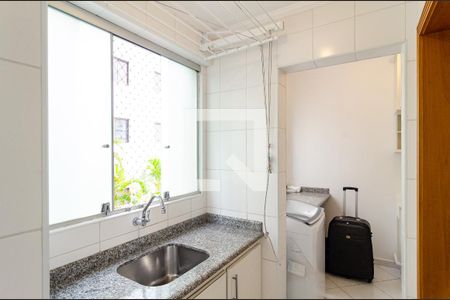 Apartamento à venda com 94m², 3 quartos e 2 vagasLavanderia