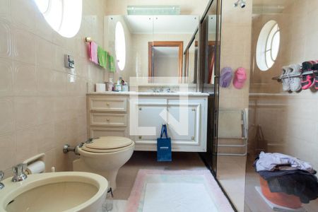 Apartamento à venda com 466m², 4 quartos e 3 vagasSuíte 3 - banheiro