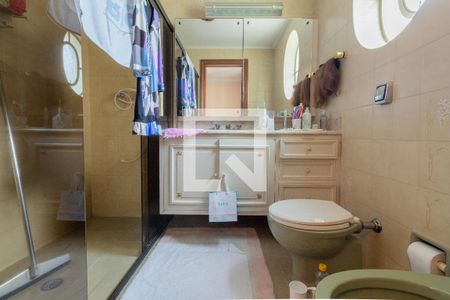 Apartamento à venda com 466m², 4 quartos e 3 vagasSuíte 4 - banheiro