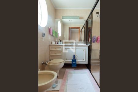 Apartamento à venda com 466m², 4 quartos e 3 vagasSuíte 3 - banheiro