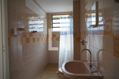 Banheiro de apartamento para alugar com 1 quarto, 53m² em Bom Fim, Porto Alegre