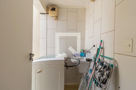 Casa à venda com 180m², 3 quartos e 2 vagasLavanderia