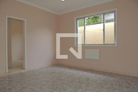 Casa à venda com 254m², 3 quartos e 2 vagasQuarto 1 - Suíte 