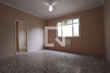 Casa à venda com 254m², 3 quartos e 2 vagas Casa à venda com 254m², 3 quartos e 2 vagasQuarto 1 - Suíte