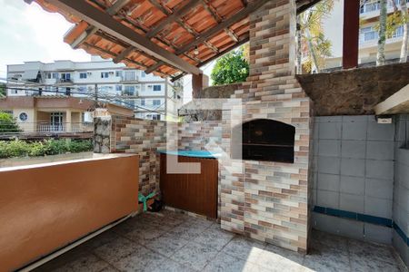 Casa à venda com 254m², 3 quartos e 2 vagas Casa à venda com 254m², 3 quartos e 2 vagasChurrasqueira