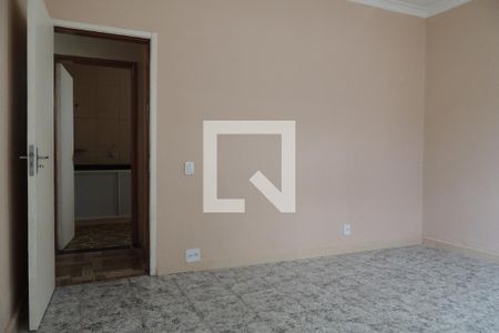 Casa à venda com 254m², 3 quartos e 2 vagasQuarto 1 - Suíte 