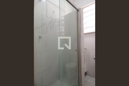 Casa à venda com 254m², 3 quartos e 2 vagas Casa à venda com 254m², 3 quartos e 2 vagasBanheiro Social 2