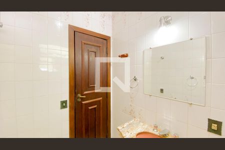 Casa de condomínio à venda com 400m², 3 quartos e 5 vagas