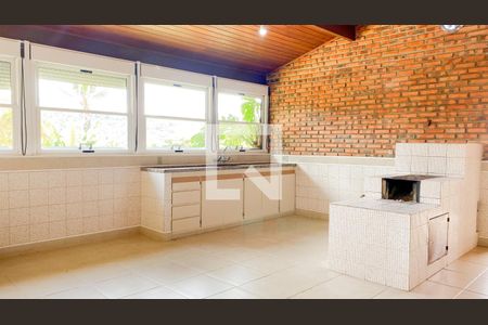 Casa de condomínio à venda com 400m², 3 quartos e 5 vagas