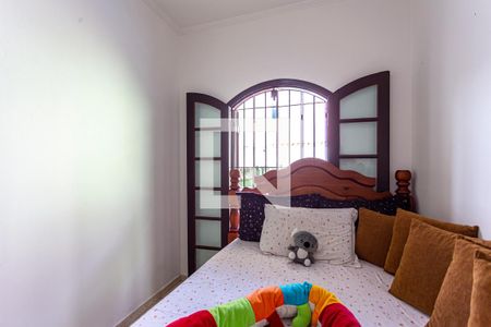 Casa à venda com 212m², 3 quartos e 2 vagasQuarto 1