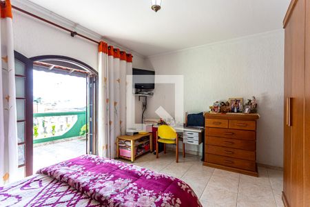 Casa à venda com 212m², 3 quartos e 2 vagasSuite