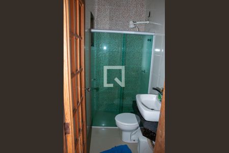 Casa à venda com 137m², 4 quartos e 3 vagas Casa à venda com 137m², 4 quartos e 3 vagasBanheiro
